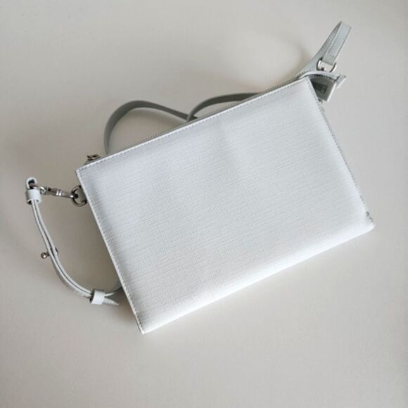 NEW Dagne Dover | Essentials Clutch Wallet Women Crossbody Pastel Blue Silver - Picture 4 of 7